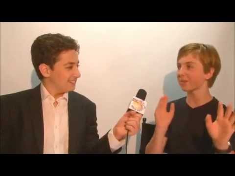 download lagu mp3 mp4 Oscar Dietz, download lagu Oscar Dietz gratis, unduh video klip Oscar Dietz