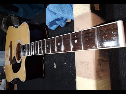 Regulacja gitary akustycznej, obniżanie akcji strun, konserwacja i regulacja.