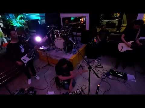 The Xenon - Stratus live @Birreria Bavarese