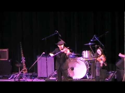 Black Is The Color performed by Tamra Hayden (vocals, viola) and Kailin Yong (violin) @ The Rialto