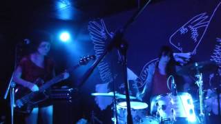 The Coathangers - Make it right - Live Paris 2016
