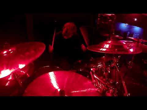 Dale Crover - (The) Melvins - It's Shoved - St. Louis, MO 8/12/17