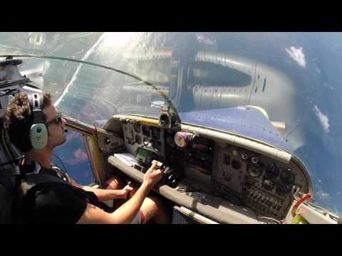 Pilatus PC6 Porter - Skydiving - Extreme Descent