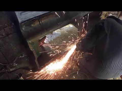 1964 Mk1 Mini Restoration S2 Ep53 - Floor Pan