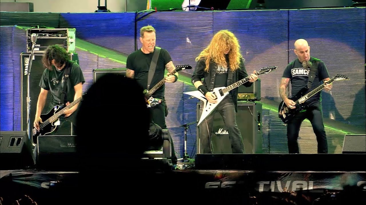 Metallica: Am I Evil? (Live w/ The Big 4) [The Big 4: Live in Sofia, Bulgaria] - YouTube