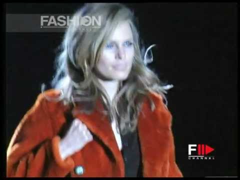 "Gucci" Autumn Winter 1995 1996 Milan 1 of 4 pret a porter woman by FashionChannel