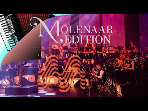 Three Grey Tango's - Luis Pasquet