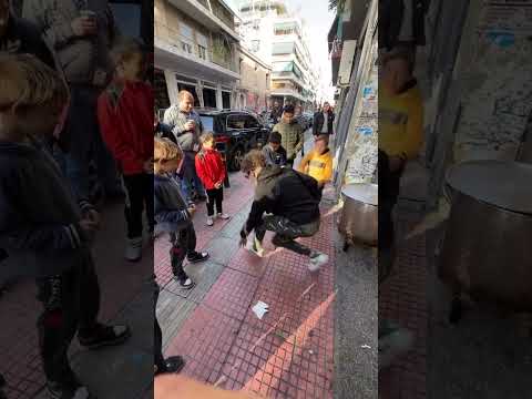 Thug Slime🐍Τραβάει Video τον Dogoloco που χορεύει το Sturdy!🐍🔥