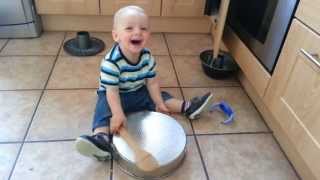 preview picture of video 'Young percussionist.Młody perkusista.'