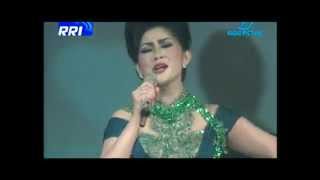Download lagu TANDA CINTA ( Konser tanda cinta RIKA RAFIKA) mp3 Download lagu TANDA CINTA ( Konser tanda cinta RIKA RAFIKA) mp3