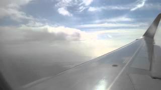 preview picture of video 'Landing at Reina Sofía Airport (Tenerife South)'