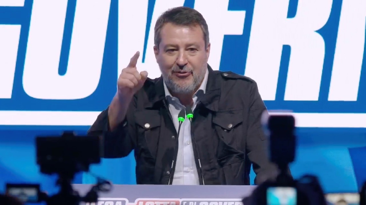 SALVINI RIELETTO SEGRETARIO FEDERALE DELLA LEGA CON 426 VOTI