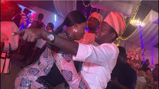 SEE WHAT MIDE MARTINS DID TO DAMILOLA ONI AS SHE WAS FREAKING HER HUBBY AFEEZ OWO AT REGINA PARTY