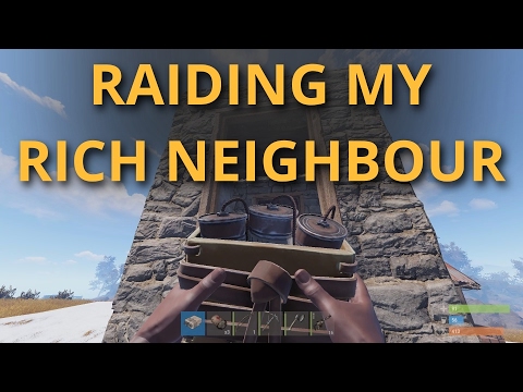 Solo Survival #32 - RAIDING MY RICH NEIGHBOUR!!
