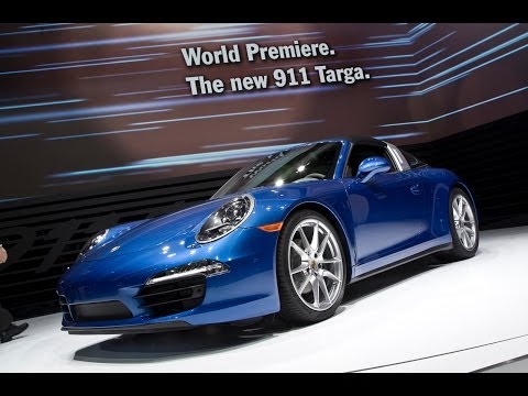 New Porsche 911 Targa revealed - see it (and its folding roof) in action