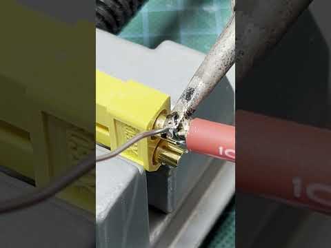How to solder 10AWG silicon wire to XT60 connector plug - Welding 6mm #soldering #electronics