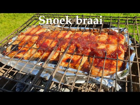 Snoek braai in South Africa - Fish barbecue recipe