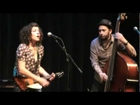 DIRTY LEATHERS - Encore - The Carrie Rodriguez Band