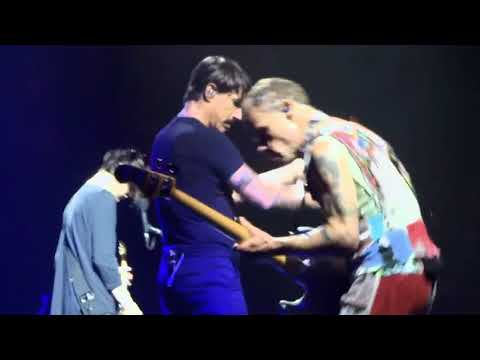 Red Hot Chili Peppers - Aeroplane - Denver 2017