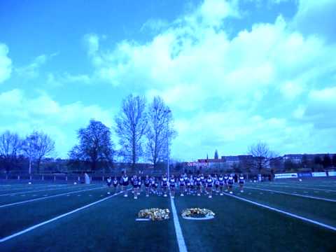 Opening Show Blue Pearls Cheerleader 9.4.2011