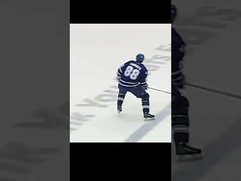 Tie Domi und Eric Lindros erzielen gemeinsam ein Tor!!! (24. Oktober 2005) #leafs #hockey