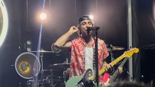 All Time Low - Six Feet Under The Stars (Live at Rock &amp; Roll Hall of Fame)