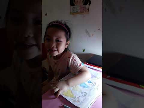 Tell a story about Snow White - Hamy