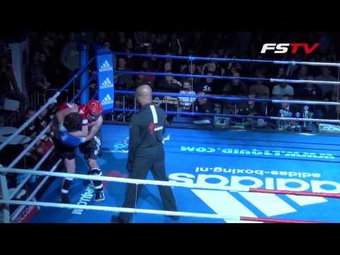 Tristan Bernaards vs Memet Yilmaz