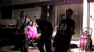 Free Lunch Brigade perform Laverne and Shirley