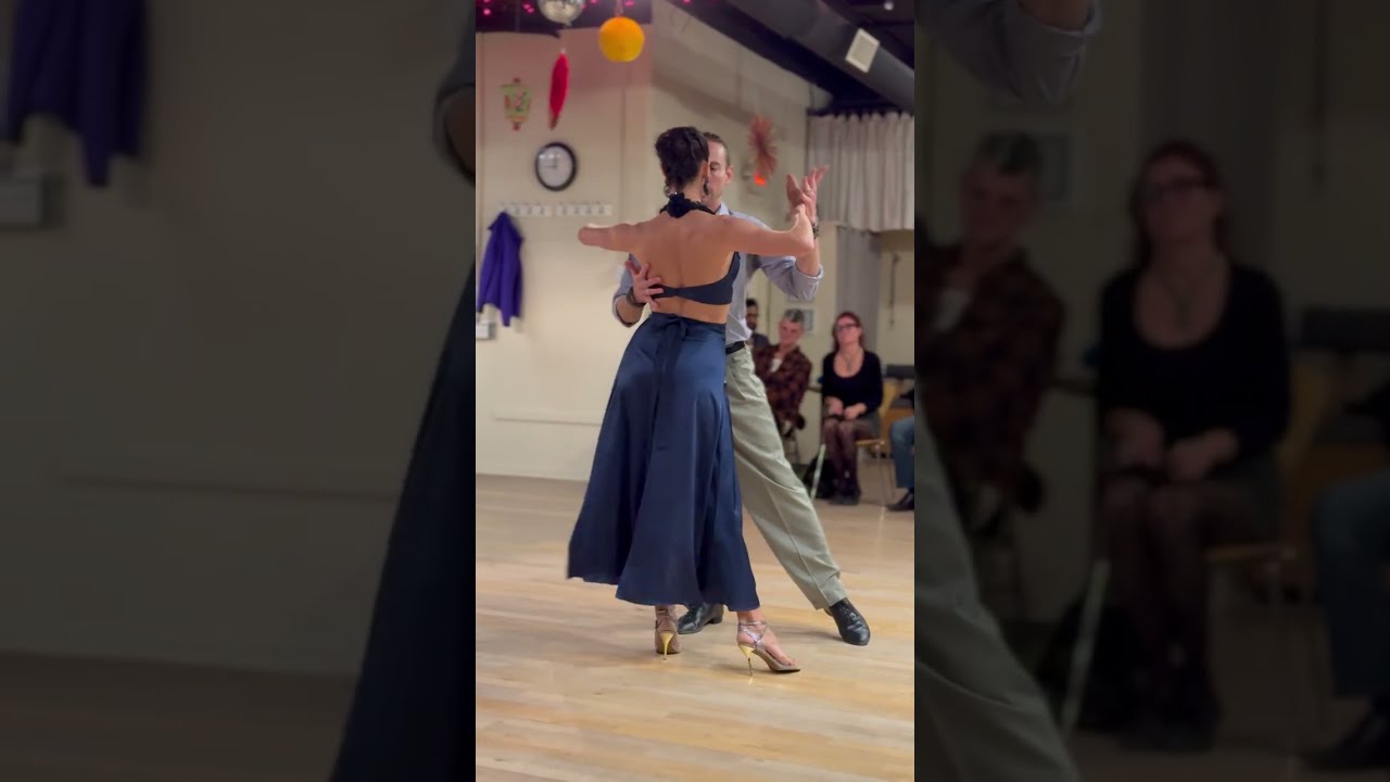 Video thumbnail for Jaimes Friedgen & Virginia Vasconi, Sin Palabras