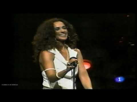 Rosario y Amigos - La Distancia (Con Coli) Live 2008. HD Remasterd