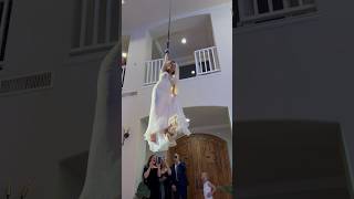 Download lagu Best Bride Entrance Ever! 😱 mp3
