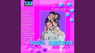 Kadr z teledysku Białe obłoki tekst piosenki Love System