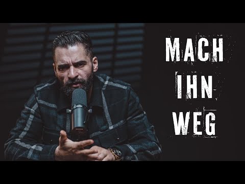 HONOR - He photographed her while she was showering