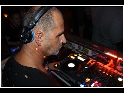 Lorenzo al Dino @ Mitte Soundbar Nürnberg
