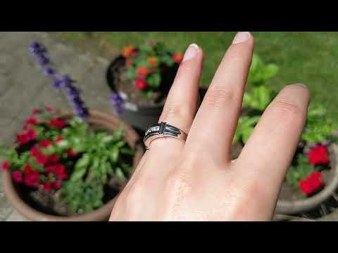 1 Ct. Five Stone Men's Ring with Ribbed Shank Design With Cubic Zirconia Mounted in Sterling Silver