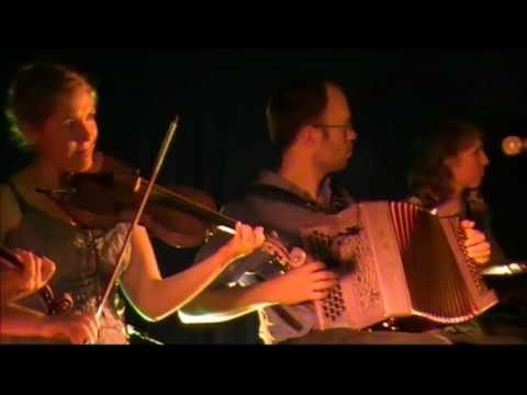 Trio LAm et invitées - Nuit du folk à Reims - Pourquoi se lever le matin & Yazurka - 2012