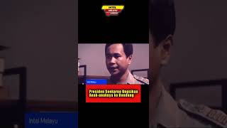 Download lagu President Soekarno Evacuates His Children to Bandung mp3