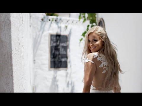 Marianne & Martti stunning wedding video in Santorini, the airy location of your dreams!