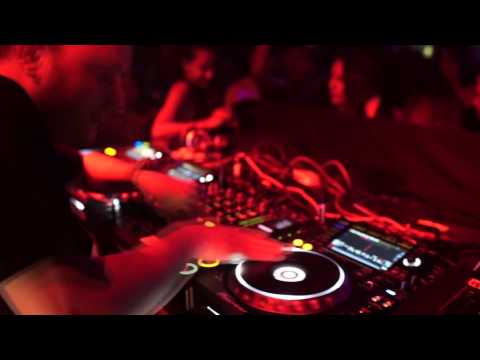 DJ Irwan - Notorious BIG Juicy scratch on CDJ2000