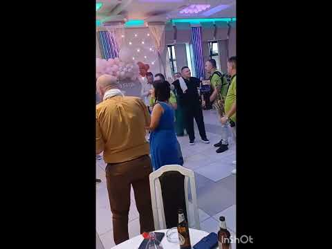 Dusica Stevanovic i Orkestar Orlovi - Sve behara