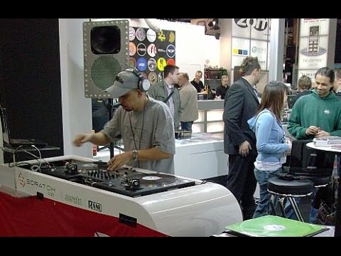 DJ Superjam Fast hands - Turntable Backspin tricks using vinyl