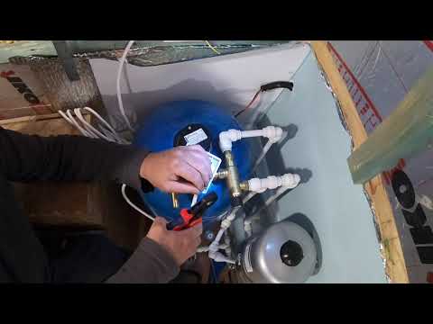 VLOG 50, Narrowboat Fit Out -  HOT WATER, PAINT & A LITTLE LIFT