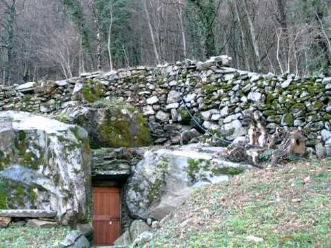 Moghegno, Ticino - Keller