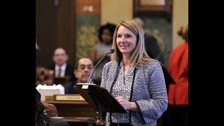 Rep. Donna Lasinski Passes International Women’s Day