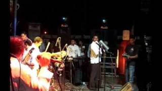 preview picture of video 'Intro - Silvestre en Fiestas de Aguachica 2009'