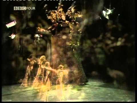 Legs & Co - Mcarthur Park - Donna Summer (19th Oct 1978)