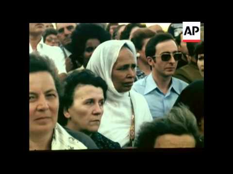 POPE PAUL DIES and FUNERAL - COLOUR