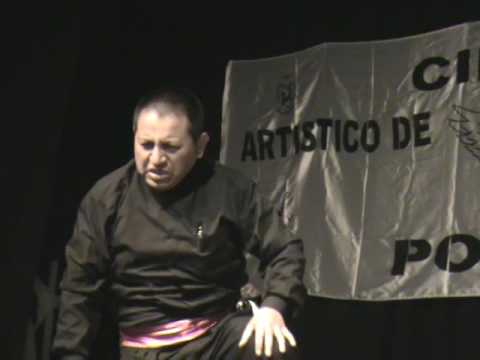 EDWIN IPANAQUÉ, DECLAMANDO EL POEMA "ESPERGESIA" DE CÉSAR VALLEJO