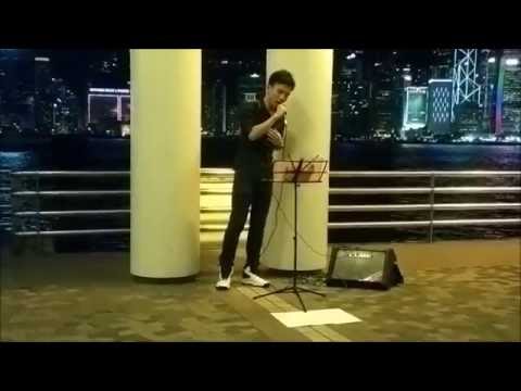 江陽 (Kong Yeung) 現場獻唱《突然好想你》！